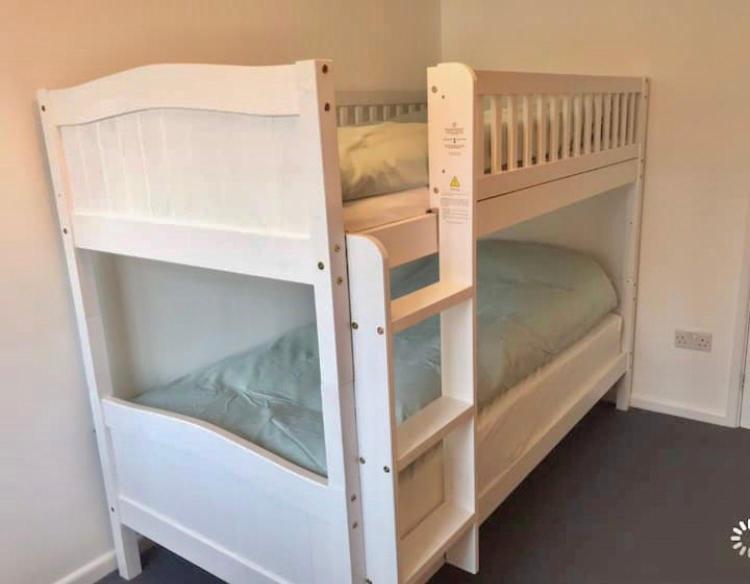 Great Price, Lovely Comfy Flat.2 Mins From The Sea Lyme Regis Exterior foto